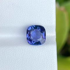 Unique Blue Natural Tanzanite Stone