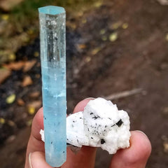 Highly aesthetic double terminated Aquamarine crystal perched on white snowy Albite matrix