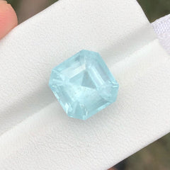 7.65 carats Loose Square Asscher Cut Aquamarine is for sale