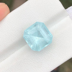 7.65 carats Loose Square Asscher Cut Aquamarine is for sale