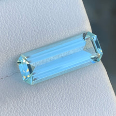 Incredible Sky Blue Aquamarine Cut Stone