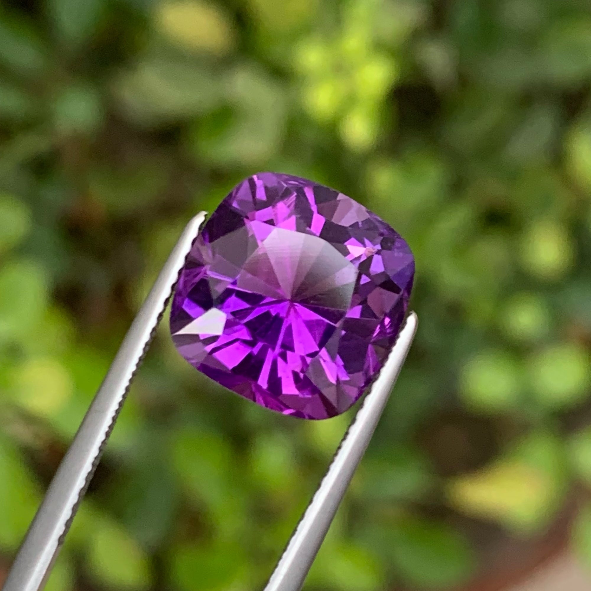 Outstanding Royal Purple Loose Amethyst