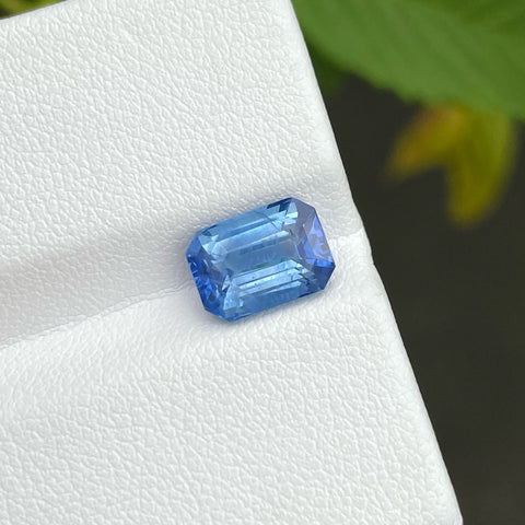 Natural Cornflower Blue Sapphire Stone