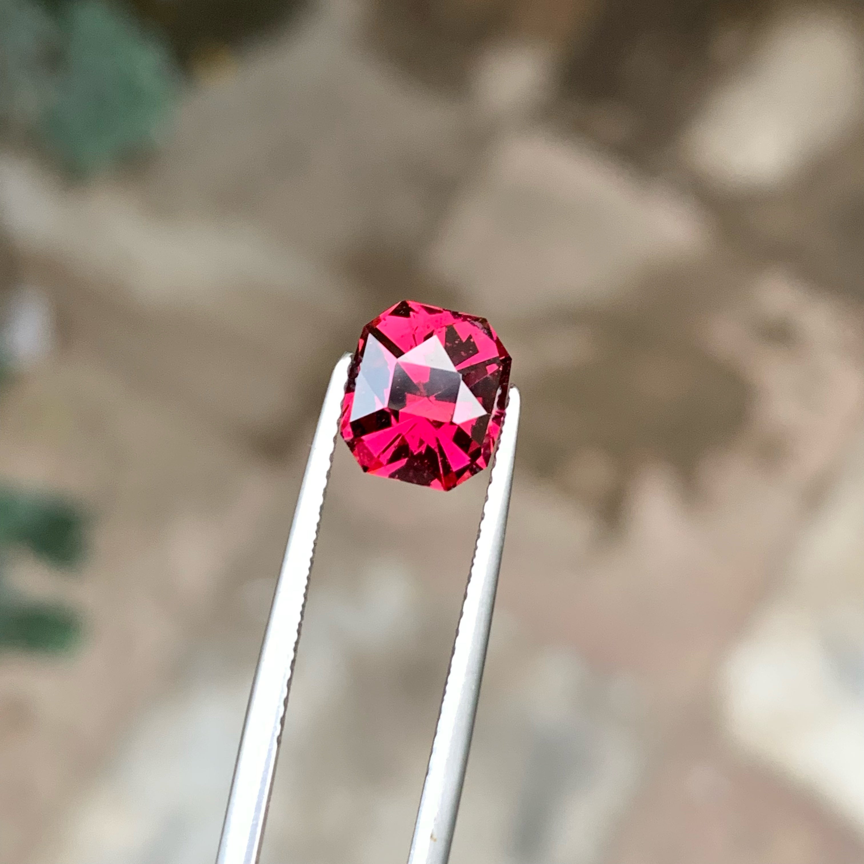 Incredible Pinkish Red Garnet Stone